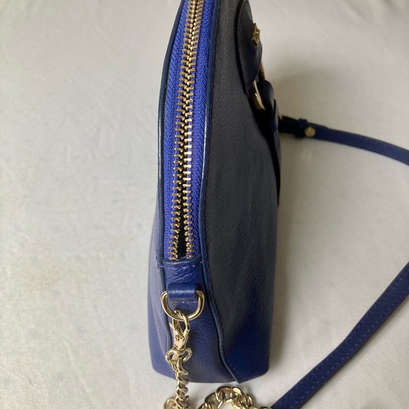 Ri2K crossbody. use as a clutch. electric-blue halfmoon. - Picture 5 of 12